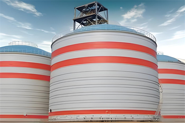 河池粉煤灰钢板仓施工现场